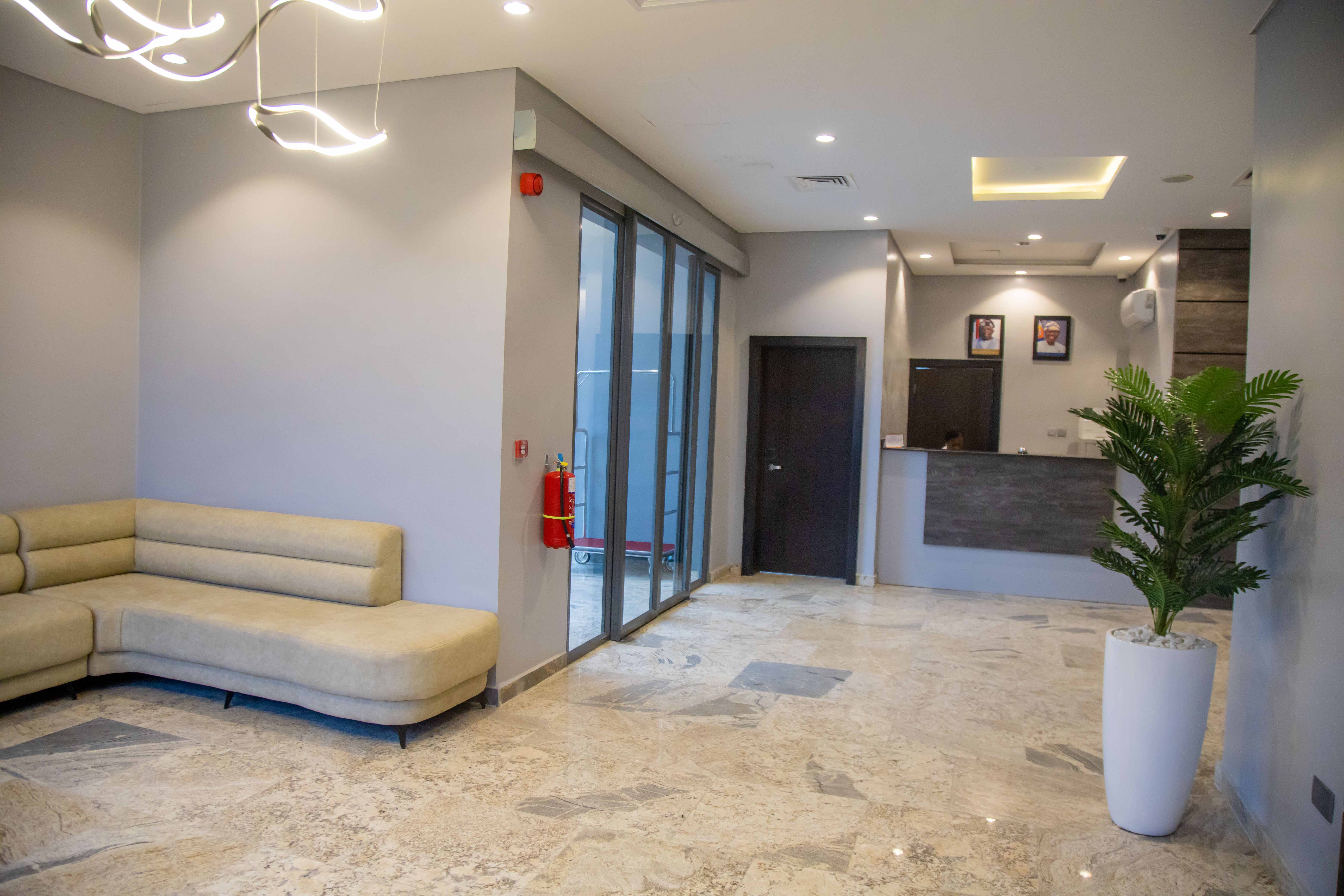 Round-the-Clock Reception